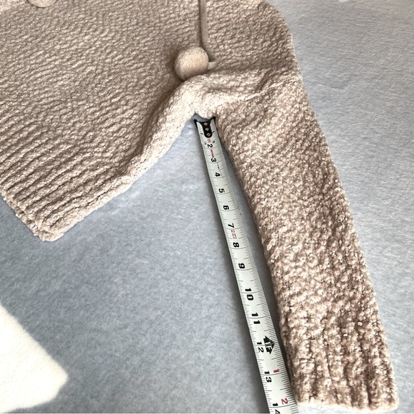 Yes Lola Sz Medium Hooded Pullover Sweater with Pom Pom Creamy Light Pink - Picture 7 of 10